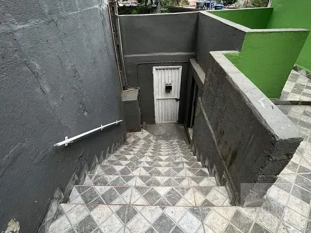 Casa com 125m² 1 quarto e 1 banheiro, à venda, no bairro Jardim Vivan em São Paulo