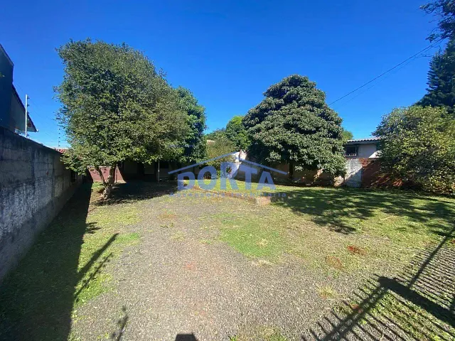 Casa 2 quartos e 1 banheiro, para alugar, no bairro Lancaster em Foz do Iguaçu
