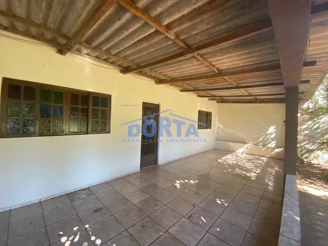 Casa 2 quartos e 1 banheiro, para alugar, no bairro Lancaster em Foz do Iguaçu