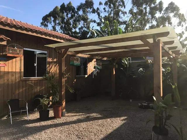 Casa 2 quartos e 1 banheiro, à venda, no bairro Sertão Santa Luzia em Porto Belo
