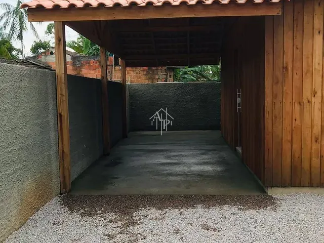 Casa 2 quartos e 1 banheiro, à venda, no bairro Sertão Santa Luzia em Porto Belo