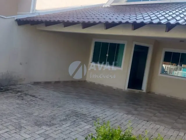 Casa 2 quartos e 1 banheiro, para alugar, no bairro Emiliano Perneta em Pinhais