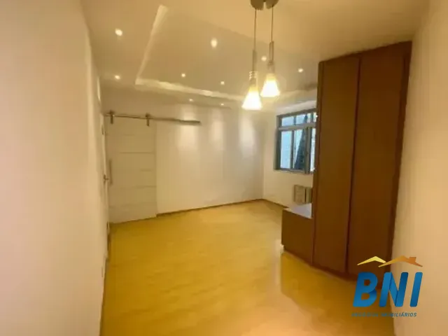 Casa 2 quartos e 2 banheiros, à venda, no bairro Jardim Carioca em Rio de Janeiro