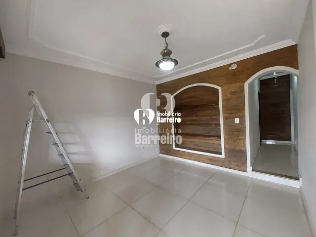 Casa com 360m² 4 quartos e 4 banheiros, à venda, no bairro Palmares - 1ª Seção (Parque Durval de Barros) em Ibirité