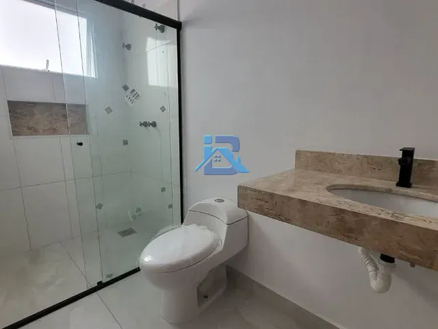 Casa com 411m² 4 quartos e 2 banheiros, à venda, no bairro Bairro Itapema em Itatiba
