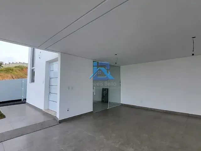 Casa com 411m² 4 quartos e 2 banheiros, à venda, no bairro Bairro Itapema em Itatiba