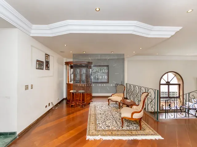 Casa com 788m² 4 quartos e 6 banheiros, à venda, no bairro Jardim dos Estados em São Paulo