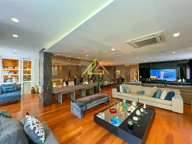 Casa com 750m² 4 quartos e 4 banheiros, à venda, no bairro Horto Florestal em São Paulo