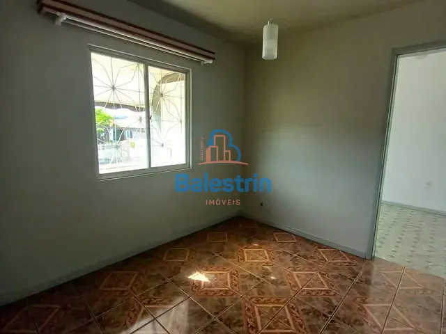 Casa 3 quartos e 1 banheiro, à venda, no bairro Santo Antônio em Fraiburgo