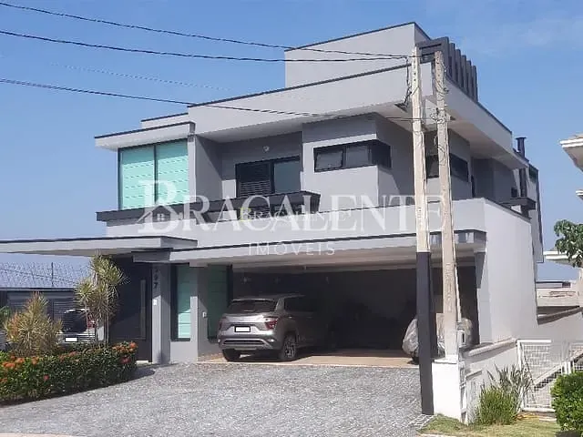 Casa com 346m², à venda, no bairro Pinheiro em VALINHOS