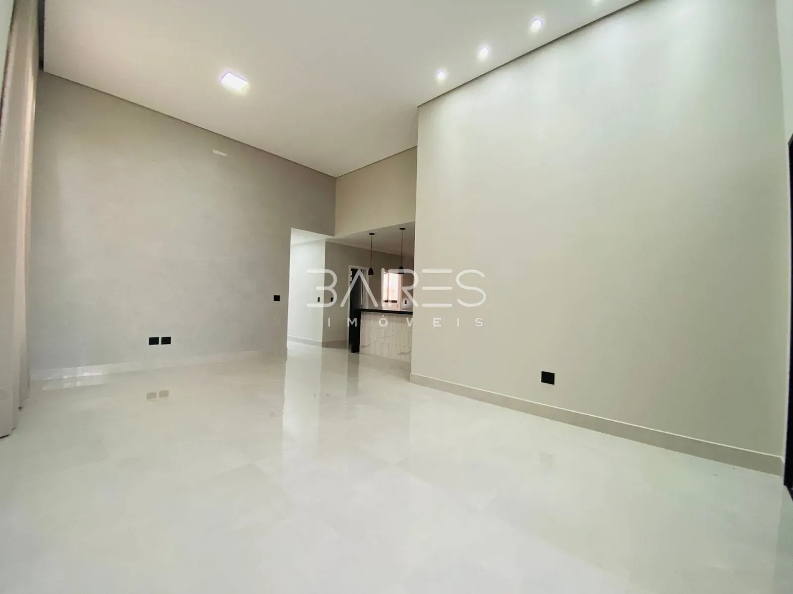 Casa, 3 quartos, 180 m² - Foto 2
