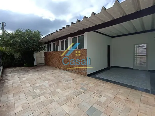 Casa 4 quartos e 4 banheiros, à venda, no bairro Centro em São Roque