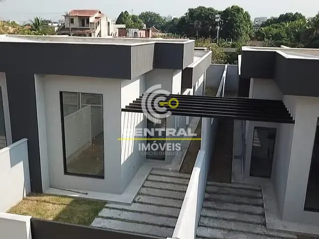 Casa com 180m² 2 quartos e 2 banheiros, à venda, no bairro Nova Cidade em Itaboraí