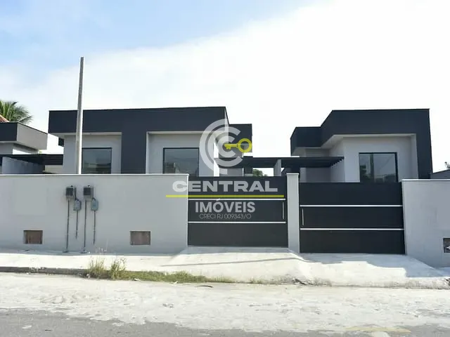 Casa com 180m² 2 quartos e 2 banheiros, à venda, no bairro Nova Cidade em Itaboraí