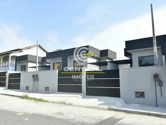 Casa com 180m² 2 quartos e 2 banheiros, à venda, no bairro Nova Cidade em Itaboraí