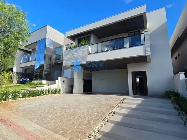 Casa com 252m² 4 quartos e 5 banheiros, à venda, no bairro Parque Taua em Londrina