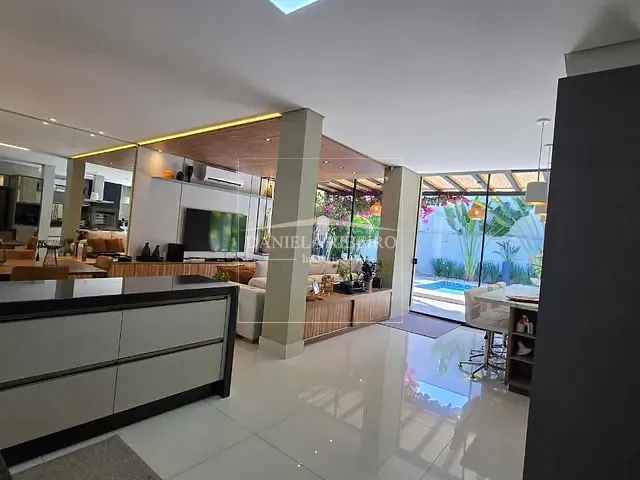 Casa com 364m² 4 quartos e 4 banheiros, à venda, no bairro Vivendas do Arvoredo em Londrina
