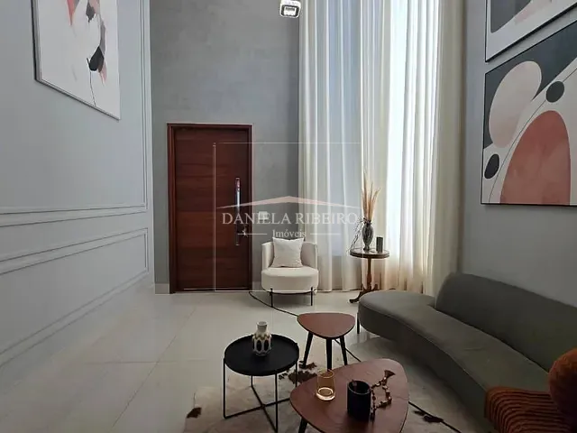 Casa com 364m² 4 quartos e 4 banheiros, à venda, no bairro Vivendas do Arvoredo em Londrina
