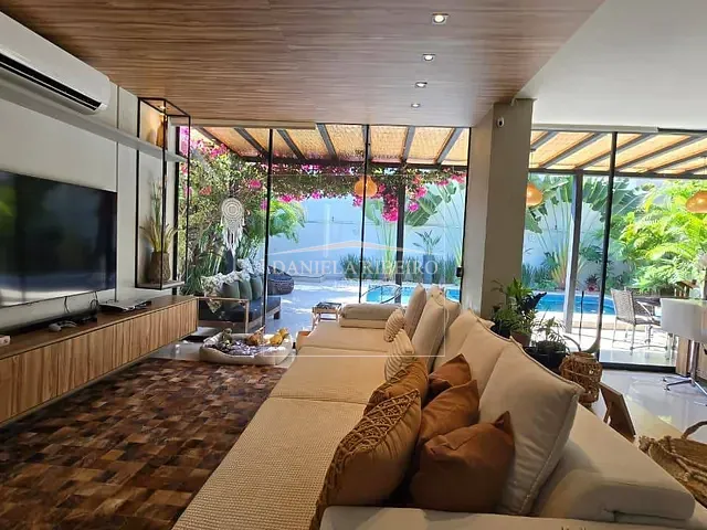 Casa com 364m² 4 quartos e 4 banheiros, à venda, no bairro Vivendas do Arvoredo em Londrina