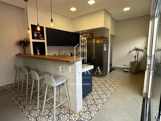 Casa com 300m² 3 quartos e 4 banheiros, à venda, no bairro Parque Nova Carioba em Americana