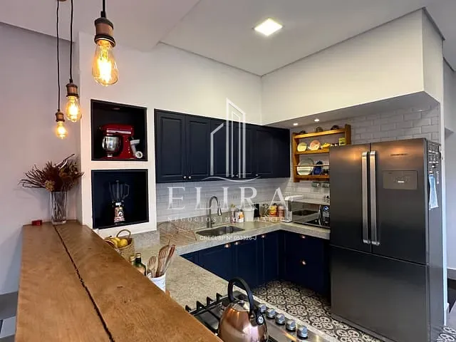 Casa com 300m² 3 quartos e 4 banheiros, à venda, no bairro Parque Nova Carioba em Americana