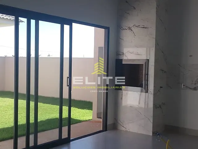 Casa com 375m² 3 quartos e 3 banheiros, à venda, no bairro Mont Serrat em Sorriso