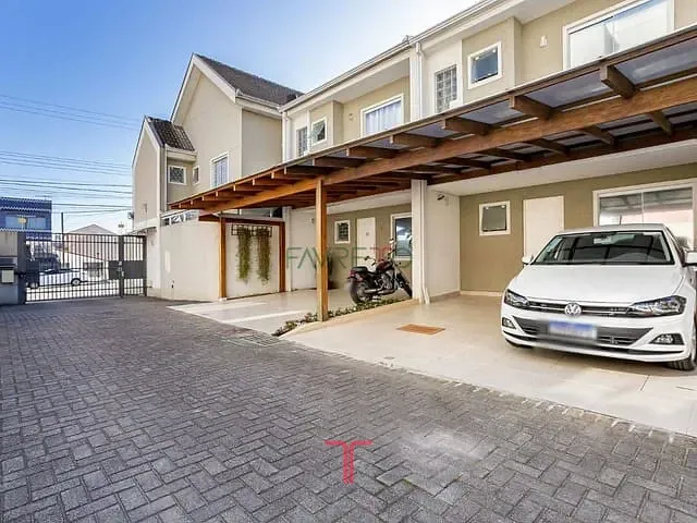 Casa à venda, no bairro Uberaba em Curitiba