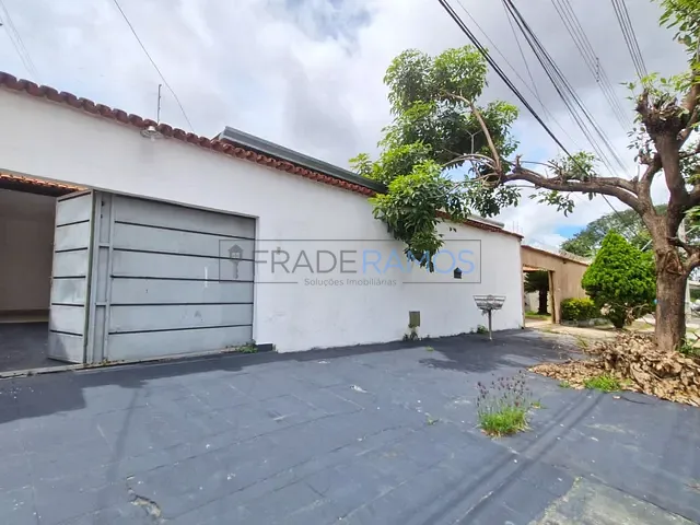 Casa com 214m² 3 quartos e 2 banheiros, à venda, no bairro Jardim Presidente em Goiânia