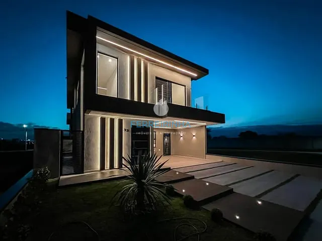 Casa 3 quartos e 3 banheiros, à venda, no bairro Loteamento Fazenda Ronda em São José dos Campos