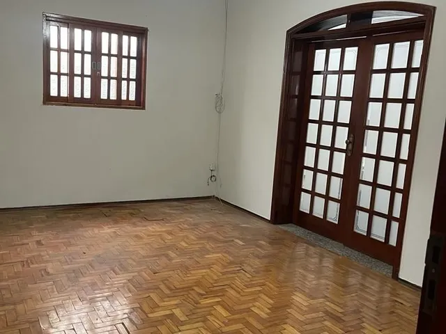 Casa 2 quartos e 1 banheiro, à venda, no bairro Vila Piza em Limeira