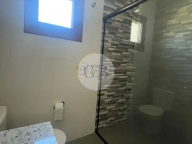 Casa 3 quartos e 3 banheiros, à venda, no bairro Laranjal em Pelotas