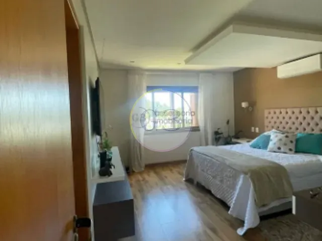 Casa 3 quartos e 3 banheiros, à venda, no bairro Laranjal em Pelotas