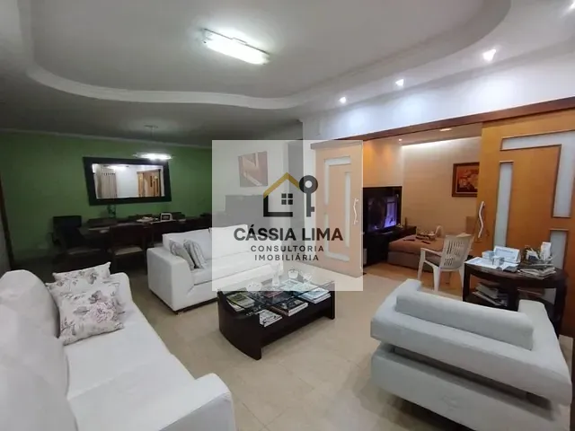 Casa com 300m² 5 quartos e 5 banheiros, à venda, no bairro Chácara Tatuapé em São Paulo