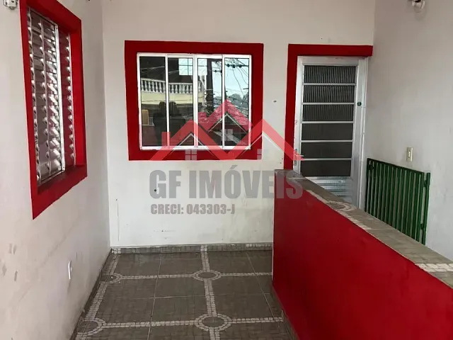 Casa 2 quartos e 1 banheiro, para alugar, no bairro Parque Regina em São Paulo