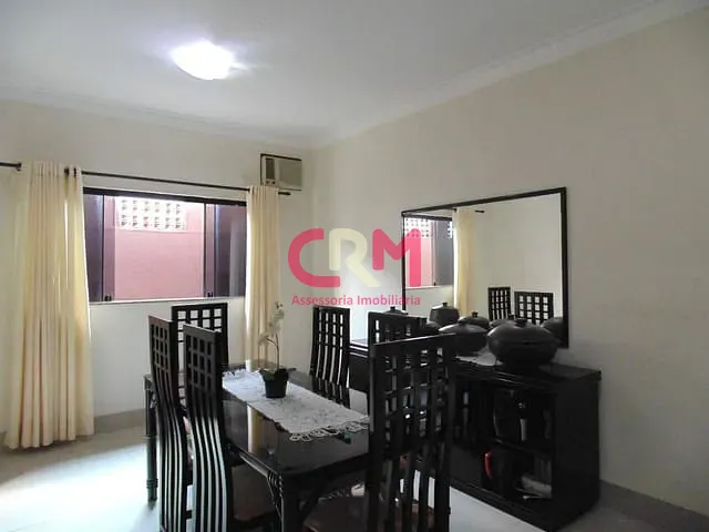 Casa com 364m² 5 quartos e 3 banheiros, à venda, no bairro Bairro Talavasso em Taquaritinga