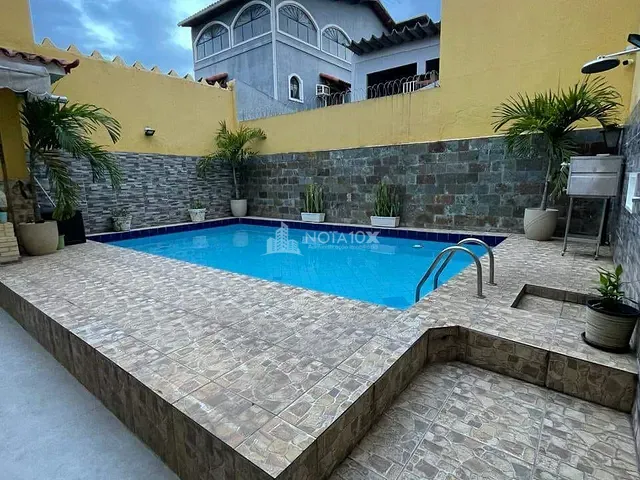 Casa 3 quartos e 4 banheiros, à venda, no bairro Taquara em Rio de Janeiro