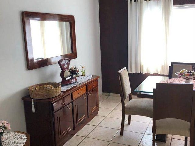 Casa 4 quartos e 2 banheiros, à venda, no bairro Parque dos Cafezais em Itupeva