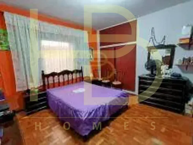 Casa 4 quartos e 3 banheiros, à venda, no bairro Vila Santana em Sorocaba