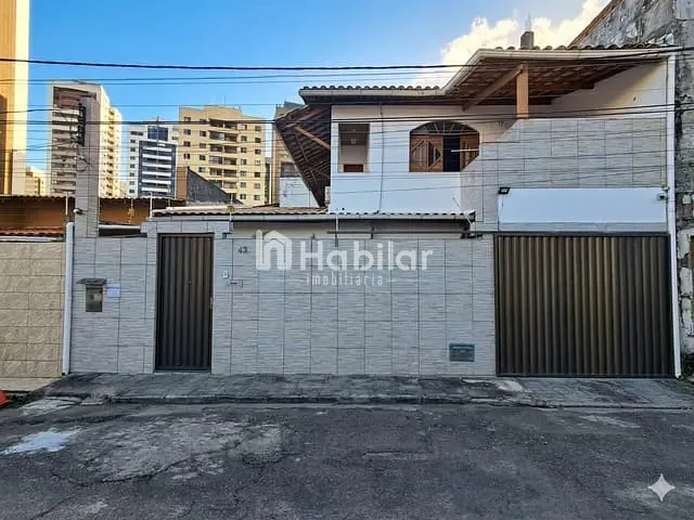 Casa 5 quartos e 5 banheiros, à venda, no bairro Stiep em Salvador