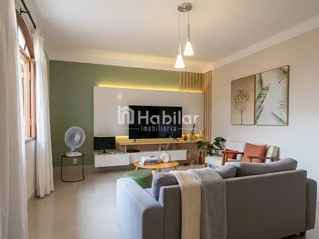 Casa 5 quartos e 5 banheiros, à venda, no bairro Stiep em Salvador
