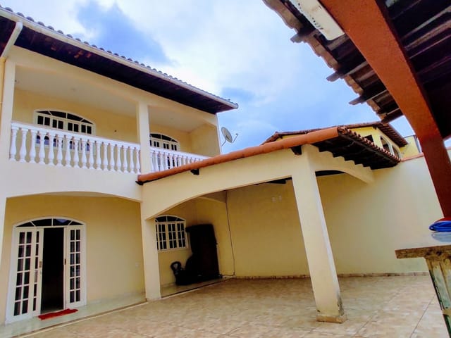 Foto do Casa - Casa com 3 quartos (1 suíte) à venda, 188 m² por R$ 250.000 - Vista Alegre - São Gonçalo/RJ | IEMÓVEL Assessoria Imobiliária
