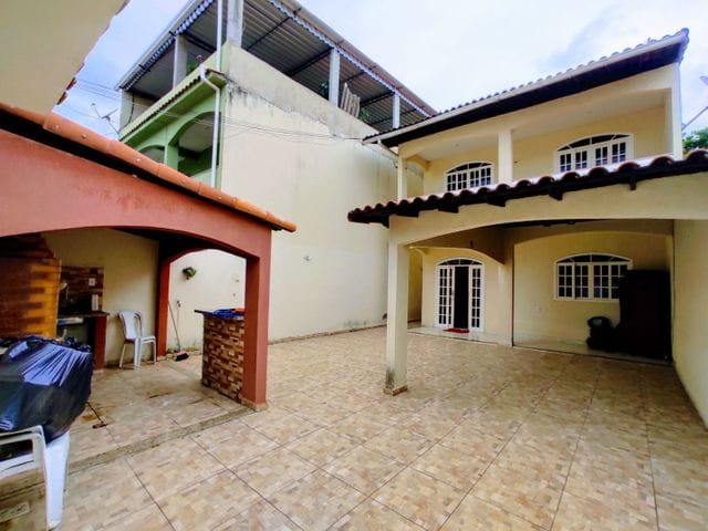 Foto do Casa - Casa com 3 quartos (1 suíte) à venda, 188 m² por R$ 250.000 - Vista Alegre - São Gonçalo/RJ | IEMÓVEL Assessoria Imobiliária