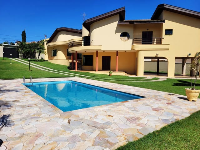 Casa com 1600m² 4 quartos e 6 banheiros, à venda, no bairro Colina Werner Plaas em Americana