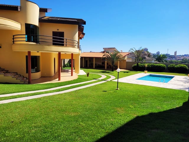 Casa com 1600m² 4 quartos e 6 banheiros, à venda, no bairro Colina Werner Plaas em Americana
