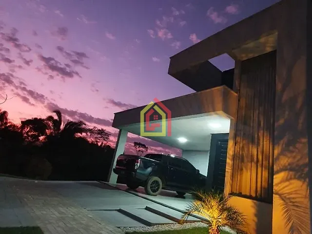 Casa com 250m² 3 quartos e 2 banheiros, à venda, no bairro Mirante Riviera em Marabá