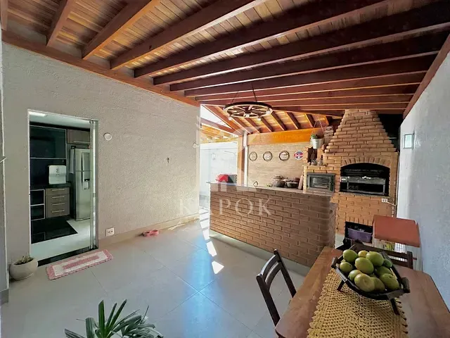 Casa 3 quartos e 3 banheiros, à venda, no bairro Parque Villa Flores em Sumaré