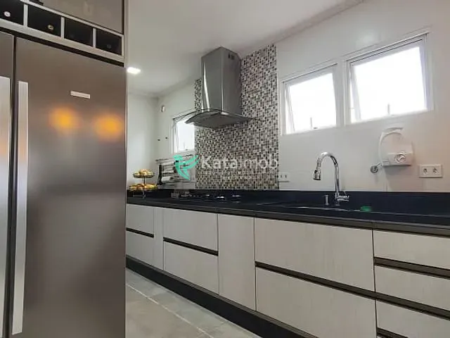 Casa com 214m² 3 quartos e 3 banheiros, à venda, no bairro Vila do Encontro em São Paulo
