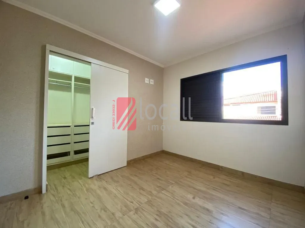 Casa de Condomínio com 5 quartos para aluguel, 280m² — foto 21 de 35