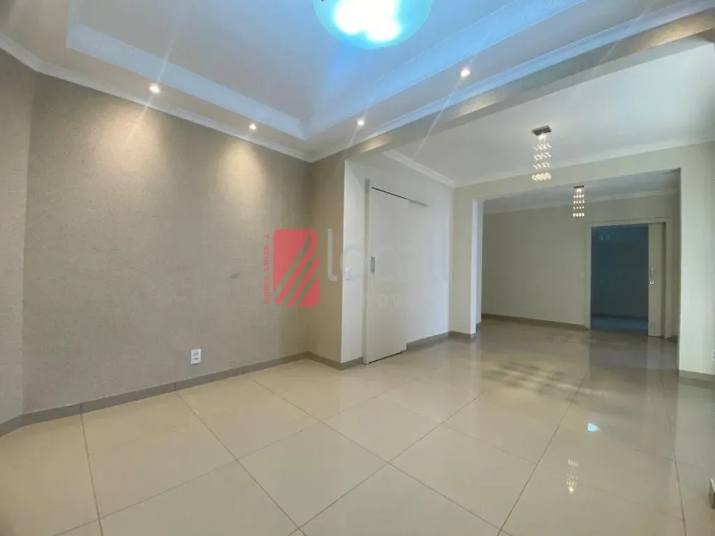 Casa de Condomínio com 5 quartos para aluguel, 280m² — foto 7 de 35