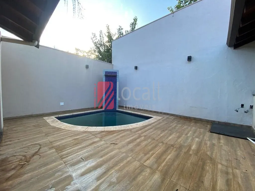Casa de Condomínio com 5 quartos para aluguel, 280m² — foto 19 de 35